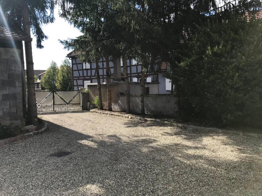 Paisible Logement Tout Equipe Pour 1 A 6 Personnes Ebersheim Extérieur photo